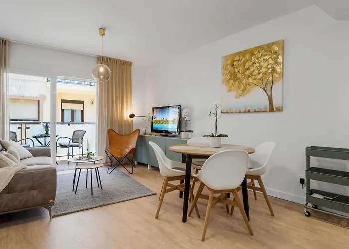 Cozy Near The By Costarentals - Ref 117 Апартаменти *